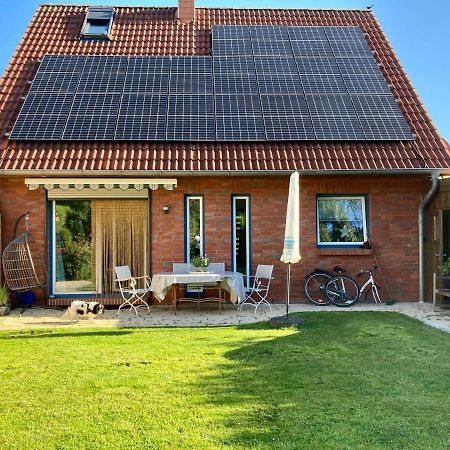 Ferienhaus Elisenhuus Tonning Bagian luar foto