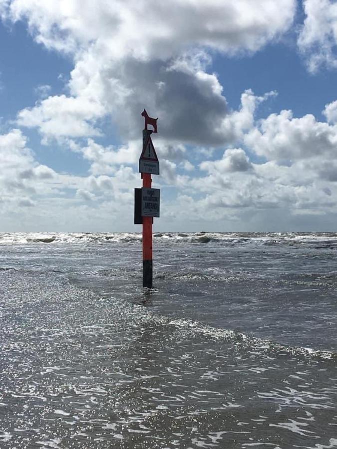 Ferienhaus Elisenhuus Tonning Bagian luar foto