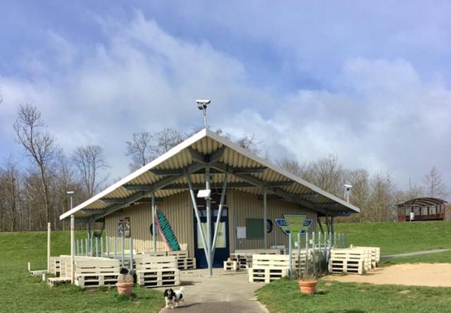 Ferienhaus Elisenhuus Tonning Bagian luar foto